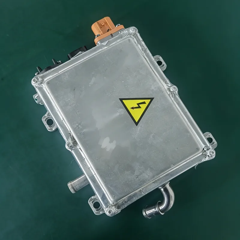 2,5 KW pretvornik DC/DC, odporen proti prahu, za PHEV