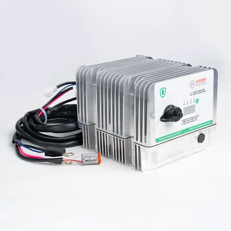 Kako lahko polnilnik baterij skrajša čas nedelovanja električnih voznih parkov?
