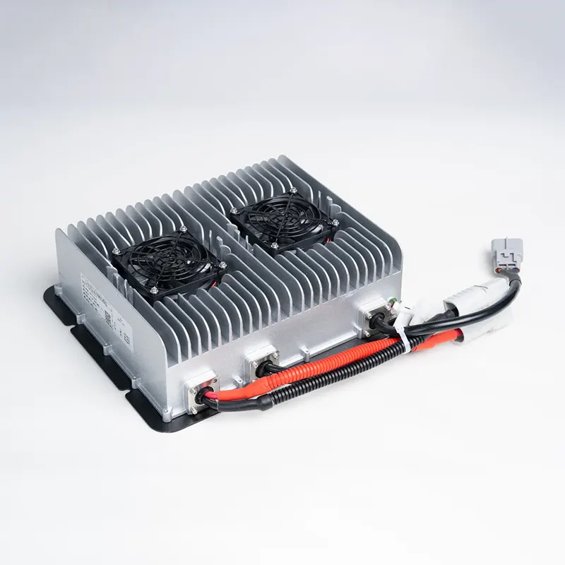 6,2 kW visoko zmogljiv IP67 vodotesen OBC